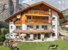 Hotel Garni Aghel Selva Di Val Gardena